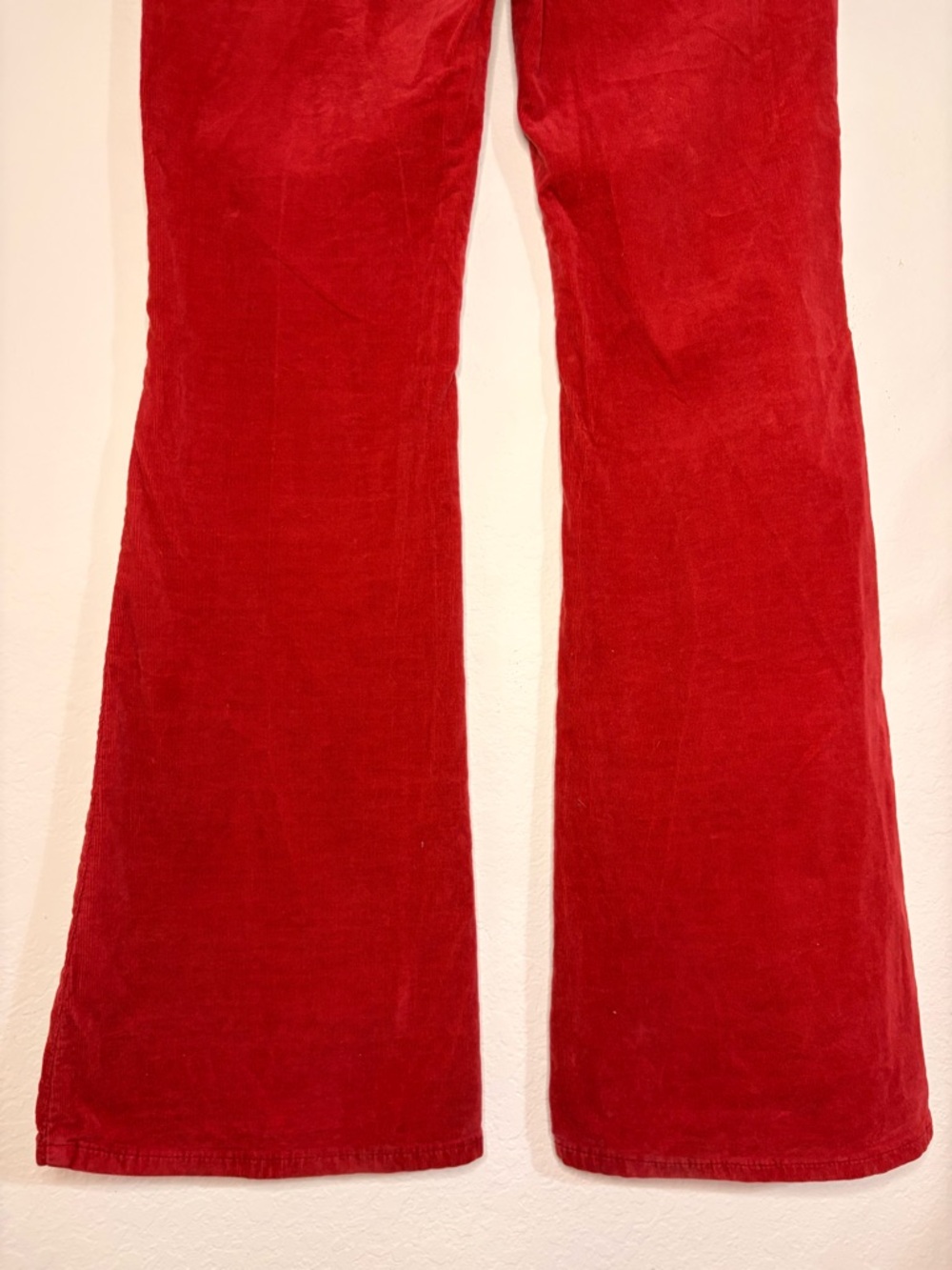 Free People We The Free Jayde Cord High Rise Flare Jeans in Red Size 28 - Picture 6 of 16